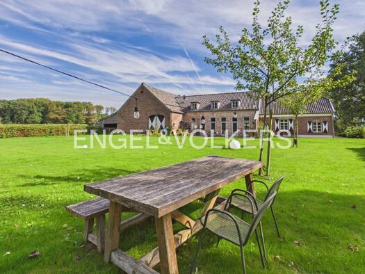 Bauernhaus zur Miete 2.600 € 8 Zimmer 245 m² 2.800 m² Grundstück Hetzert Straelen 47638