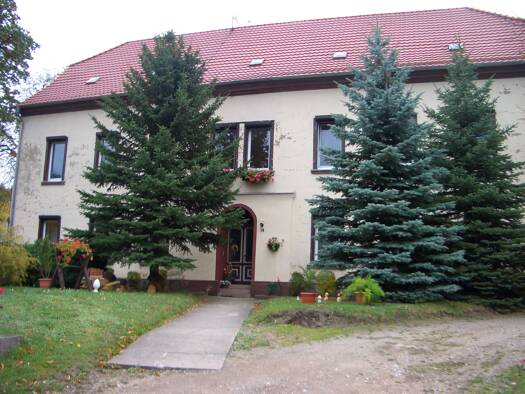 Wohnung zur Miete 400 € 3 Zimmer 90 m² EG frei ab sofort Schloßstraße 14 Allstedt 06542