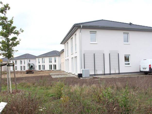 Doppelhaushälfte zur Miete - Erstbezug 2.100 € 4 Zimmer 110 m² 400 m² Grundstück frei ab 15.11.2025 Zum Feldrain 6 Schulzendorf 15732