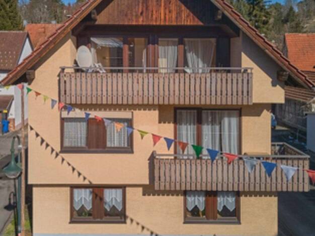 Doppelhaushälfte zur Miete 1.170 € 7 Zimmer 139 m² 140 m² Grundstück frei ab 01.09.2026 Neufra Neufra 72419