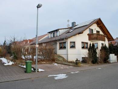 Wohnung zur Miete 940 € 3,5 Zimmer 80 m² 1. Geschoss frei ab 01.09.2025 Nebringen Gäufelden 71126