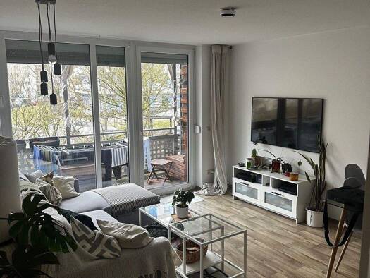Studio zur Miete 700 € 2 Zimmer 52 m² 1. Geschoss Anger Erlangen 91052