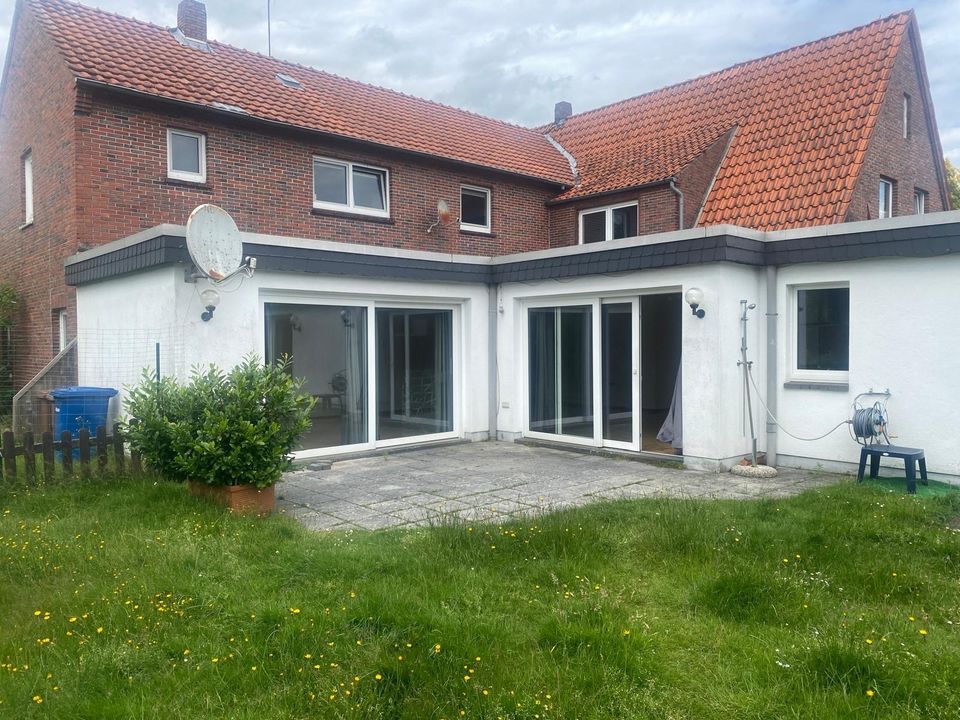 Bungalow zur Miete 1.200 € 2,5 Zimmer 120 m²<br/>Wohnfläche 750 m²<br/>Grundstück Wahnbek Rastede 26180