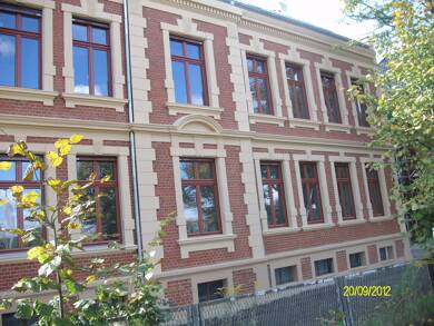 Wohnung zur Miete 360 € 2 Zimmer 60,5 m² 2. Geschoss frei ab sofort Röxe Stendal 39576