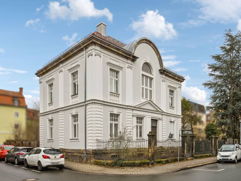 Villa zum Kauf 1.870.000 € 6 Zimmer 223 m² 570 m² Grundstück Wendelhöfen / Gartenstadt Bayreuth 95444