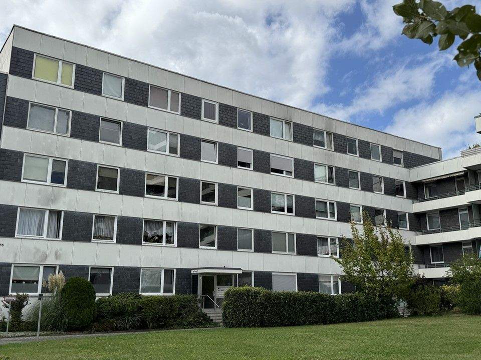 Immobilie in Hilden - Nur wenige Fußminuten vom Elbsee entfernt! Vermietete 3-Zi.-Wohnung mit TG-Stellplatz am Stadtrand von Hilden - Bild 1