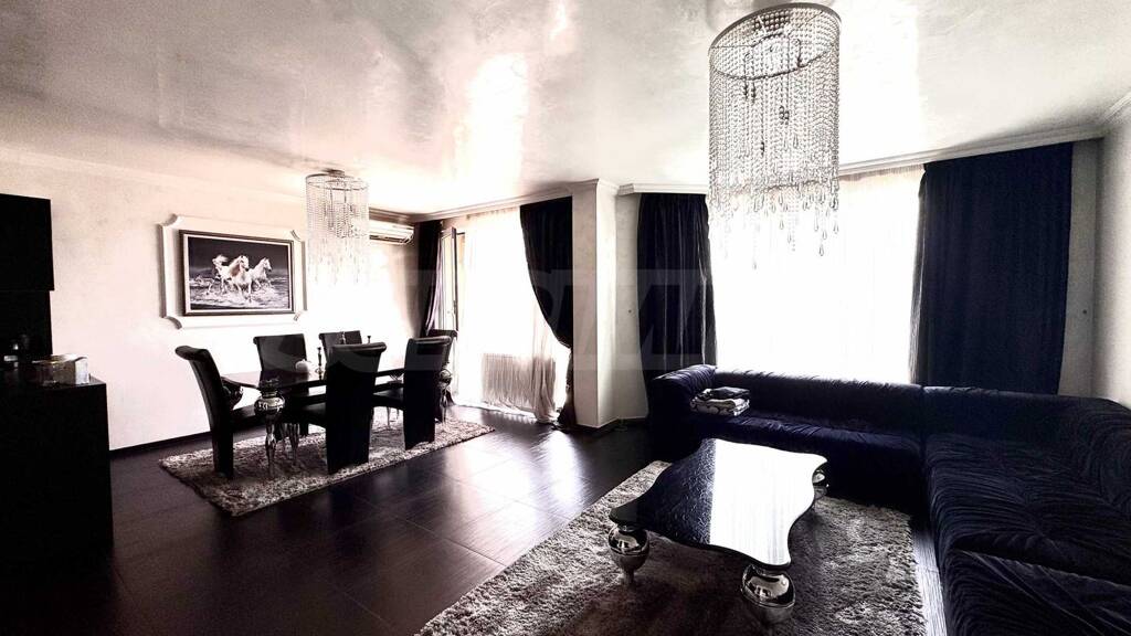 Studio zum Kauf 315.000 € 3 Zimmer 127 m² Plovdiv