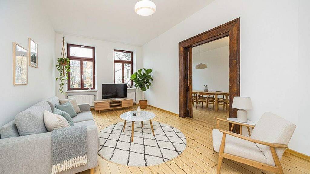 Großzügig leben mit Stil im 4-Zimmer-Altbau