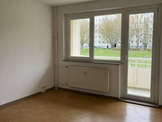 Studio zur Miete 200 € 1 Zimmer 27,8 m² Knieper West Stralsund 18435