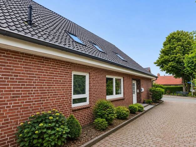 Einfamilienhaus zum Kauf 429.000 € 8 Zimmer 260 m² 667 m² Grundstück Wanna Wanna 21776