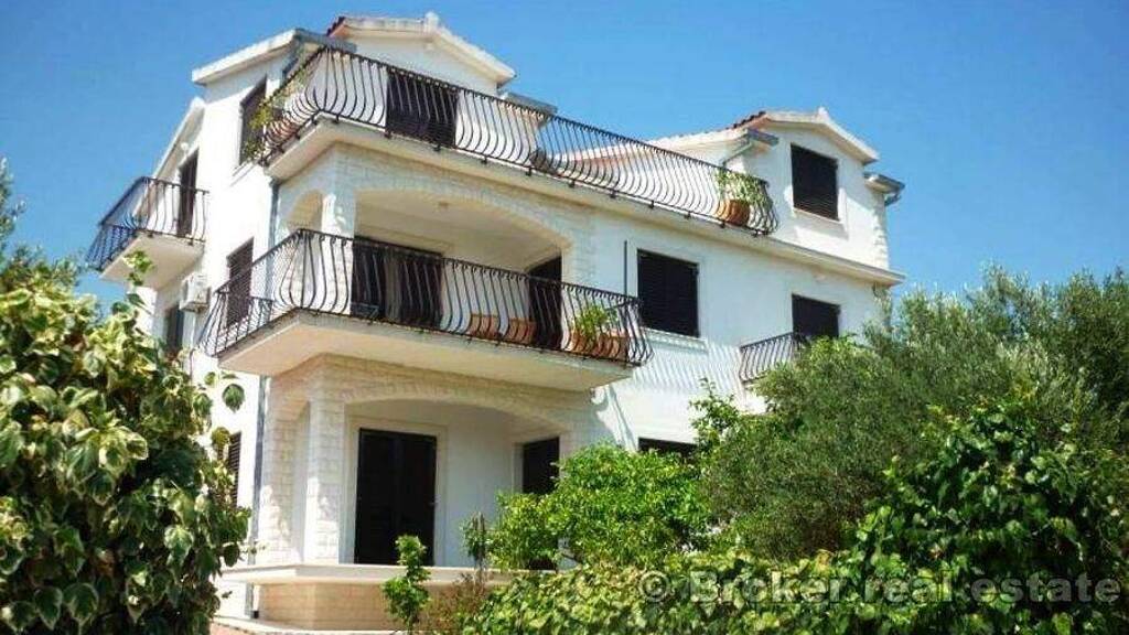 Haus zum Kauf 1.150.000 € 5 Zimmer 400 m² Trogir