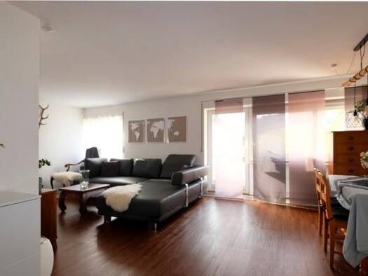 Wohnung zur Miete 1.500 € 3,5 Zimmer 91 m² 1. Geschoss frei ab 01.09.2025 Büsingen am Hochrhein 78266