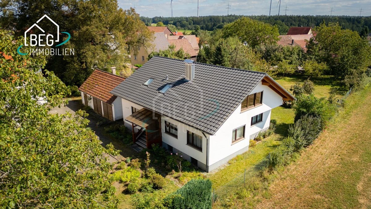 Mehrfamilienhaus zum Kauf 549.000 € 8 Zimmer 206,7 m²<br/>Wohnfläche 2.496 m²<br/>Grundstück Fronrot Bühlertann / Fronrot 74424