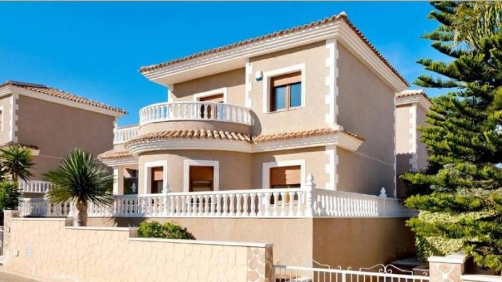 Villa zum Kauf 500.000 € 4 Zimmer 135 m² 450 m² Grundstück Torrevieja 03181