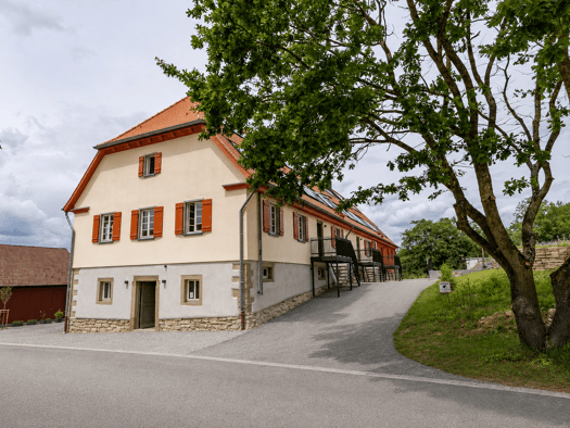 Wohnung zur Miete 1.446 € 5,5 Zimmer 103,3 m² 2. Geschoss Züttlingen Möckmühl 74219