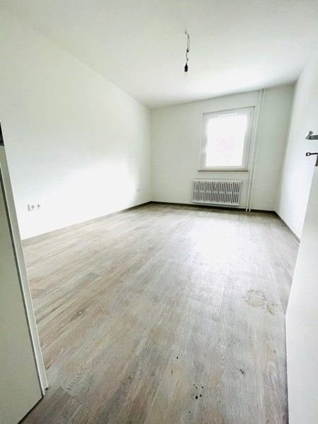 Wohnung zur Miete 420 € 2 Zimmer 46,5 m²<br/>Wohnfläche 1.<br/>Geschoss 19.10.2024<br/>Verfügbarkeit Unterfeldstr. 12 Erpinghofsiedlung Dortmund 44369