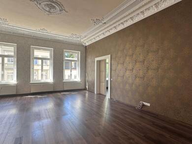 Wohnung zur Miete 835 € 4 Zimmer 154,9 m² 1. Geschoss Leipziger Straße 28 Meerane Meerane 08393