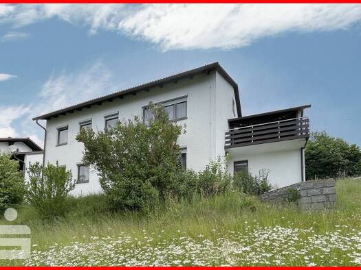 Einfamilienhaus zum Kauf 249.000 € 6 Zimmer 152 m² 693 m² Grundstück frei ab sofort Viechtach Viechtach 94234