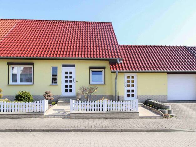 Sonstiges zum Kauf als Kapitalanlage geeignet 330.000 € 4 Zimmer 112,2 m² 927,2 m² Grundstück Damgarten Ribnitz-Damgarten 18311