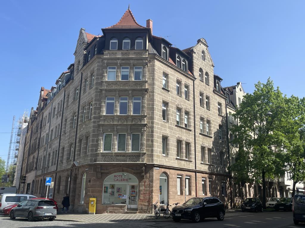 Wohn- und Geschäftshaus zum Kauf als Kapitalanlage geeignet 2.290.000 € 815 m²<br/>Fläche 270 m²<br/>Grundstück Uhlandstraße Nürnberg 90408