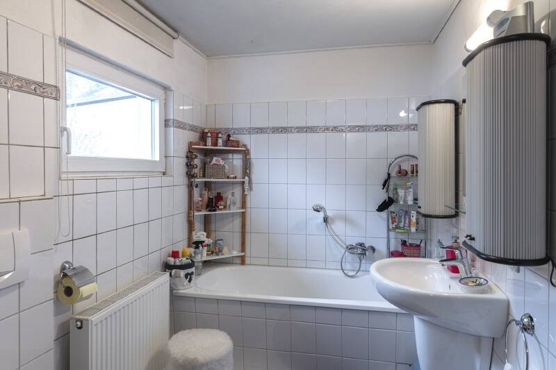 Immobilie in Seevetal - Attraktives Zweifamilienhaus als Kapitalanlage! - Bild 1