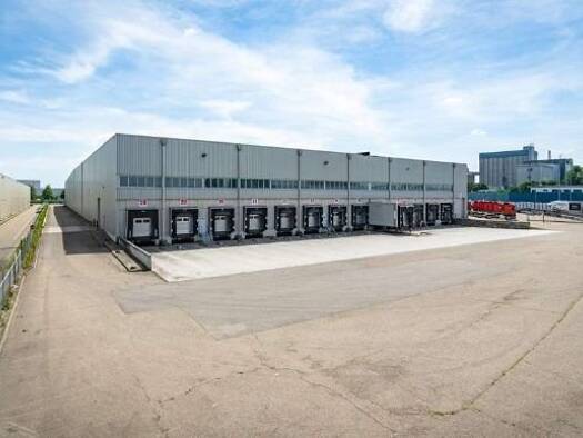 Lagerhalle zur Miete 20.254 m² Lagerfläche teilbar ab 1.500 m² Wildaustraße 11 Großauheim Hanau 63457