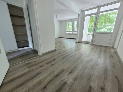 Wohnung zur Miete 769 € 5 Zimmer 88,5 m² 1. Geschoss Spinozastr. 3 Freisenbruch Stadtbezirk VII 45279
