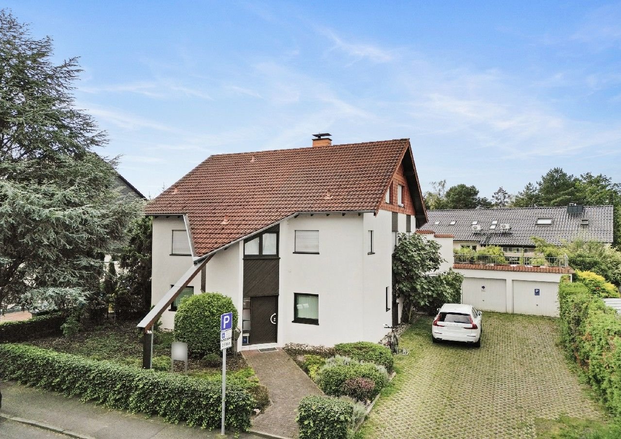 Mehrfamilienhaus zum Kauf provisionsfrei 826.000 € 10 Zimmer 244 m²<br/>Wohnfläche 703 m²<br/>Grundstück Holzlar Bonn 53229