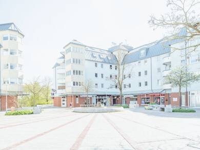 Wohnung zur Miete 830 € 3 Zimmer 81 m² 3. Geschoss frei ab sofort Albert Schweitzer Straße 23 Toitenwinkel Rostock 18147