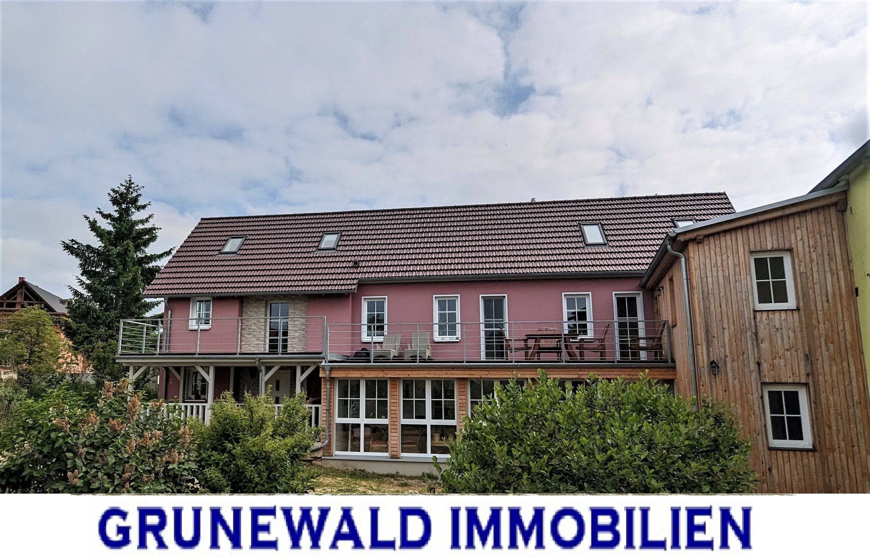 Haus zum Kauf 410.000 € 9 Zimmer 309 m²<br/>Wohnfläche 1.500 m²<br/>Grundstück Im unteren Dorf - Eckolstädt Bad Sulza Bad Sulza 99518