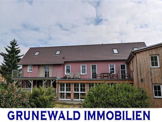 Haus zum Kauf 410.000 € 9 Zimmer 309 m² 1.500 m² Grundstück Im unteren Dorf  -  Eckolstädt Bad Sulza 99518