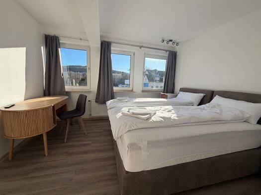 Sonstiges zum Kauf - Erstbezug als Kapitalanlage geeignet 1.100.000 € 12 Zimmer 850 m² 900 m² Grundstück Neunkirchen 57290