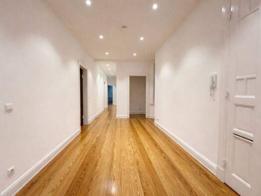 Wohnung zur Miete 3.006 € 5,5 Zimmer 170 m² 1. Geschoss frei ab sofort Dürerstraße 4 Groß Flottbek Hamburg 22607