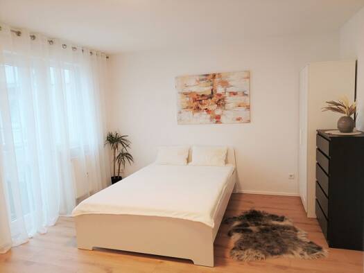 Wohnung zur Miete 650 € 1 Zimmer 31 m² Geschoss 3/5 frei ab sofort Nordstadt Fürth 90765