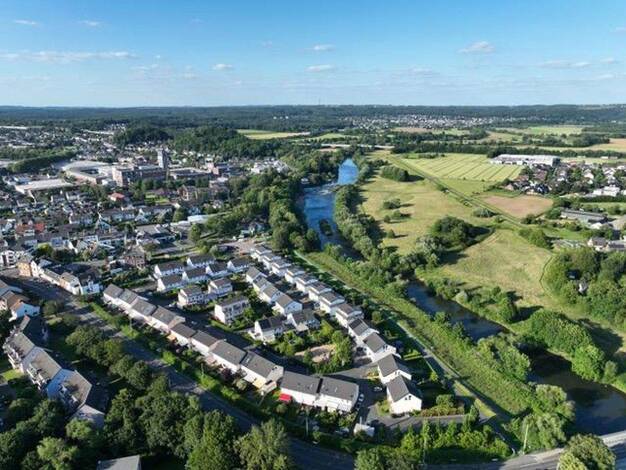 Reihenmittelhaus zum Kauf provisionsfrei 470.000 € 3 Zimmer 83 m² 175 m² Grundstück frei ab 01.09.2026 Siegburg 53721