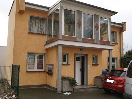 Einfamilienhaus zum Kauf 198.000 € 4 Zimmer 95,5 m² frei ab sofort Rießnerstraße 43 Industriegebiet Nord Weimar 99427