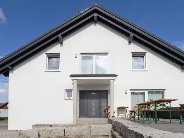 Mehrfamilienhaus zum Kauf 739.000 € 9 Zimmer 248,9 m² 708 m² Grundstück Undingen Sonnenbühl 72820