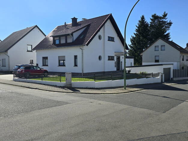 Mehrfamilienhaus zum Kauf provisionsfrei 649.000 € 9 Zimmer 268 m² 688 m² Grundstück Limbach Kirkel-Limbach 66459