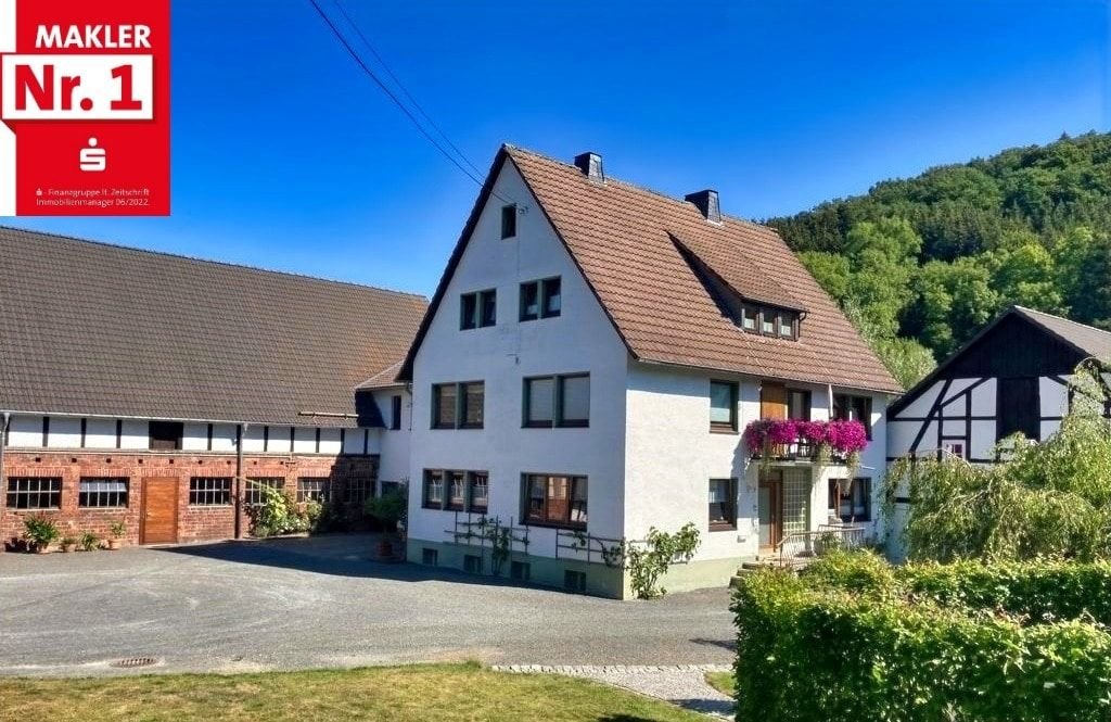 Haus zum Kauf 629.000 € 11 Zimmer 347 m²<br/>Wohnfläche 5.627 m²<br/>Grundstück Eslohe Eslohe 59889