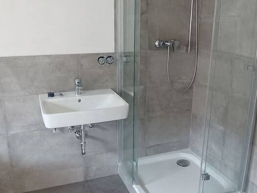 Reihenhaus zur Miete 1.300 € 4 Zimmer 83 m² frei ab 01.09.2026 Ilmenau Ilmenau 98693
