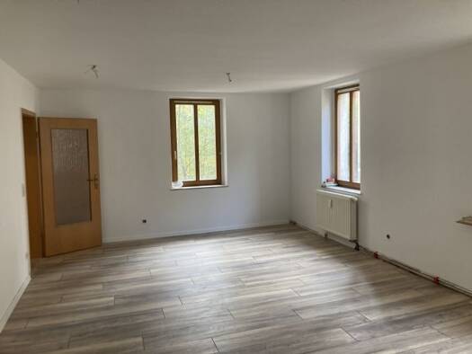 Wohnung zur Miete 350 € 2 Zimmer 52,4 m² 2. Geschoss frei ab sofort Oberwerder 3 Döbeln 04720