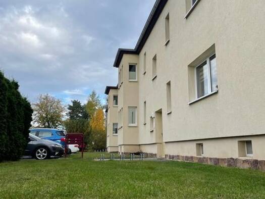 Wohnung zur Miete 325 € 2 Zimmer 56 m² frei ab 01.11.2026 Deutzen Neukieritzsch 04575