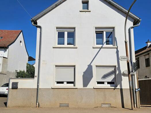 Haus zum Kauf als Kapitalanlage geeignet 695.000 € 250 m² 1.560 m² Grundstück Hauptstr. 41 Hochdorf Hochdorf-Assenheim 67126