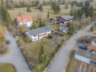 Mehrfamilienhaus zum Kauf 849.900 € 8 Zimmer 211,3 m² 20.406 m² Grundstück Geisingen Geisingen / Leipferdingen 78187
