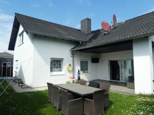Mehrfamilienhaus zum Kauf 499.000 € 9 Zimmer 288 m² 545 m² Grundstück Hermannstein Wetzlar 35586