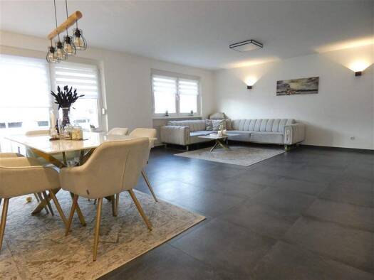 Wohnung zum Kauf 435.000 € 3 Zimmer 105 m² 2. Geschoss Südstadt Fürth 90763