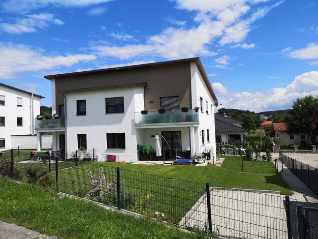 Wohnung zur Miete 825 € 3 Zimmer 81,4 m² EG frei ab 01.09.2025 Feuchten Bayerbach bei Ergoldsbach 84092