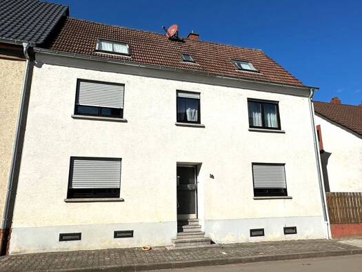 Einfamilienhaus zur Miete 1.950 € 6 Zimmer 214 m² 380 m² Grundstück Hauptstuhl 66851