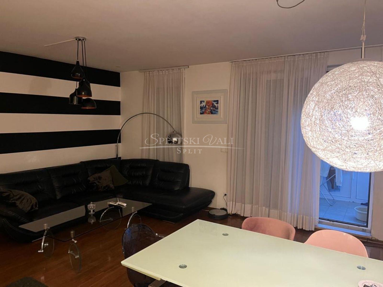 Wohnung zur Miete 1.200 € 2 Zimmer 70 m²<br/>Wohnfläche 8.<br/>Geschoss Kacunar