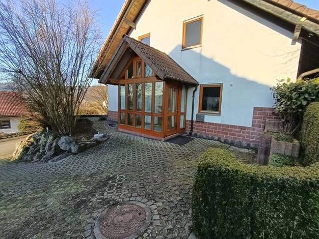 Einfamilienhaus zum Kauf provisionsfrei 349.000 € 5 Zimmer 124 m² 856 m² Grundstück Altenlotheim Frankenau 35110